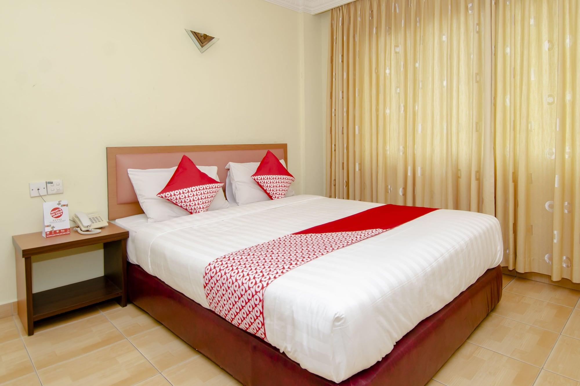 Halim Hotel Tanjung Pinang Eksteriør billede