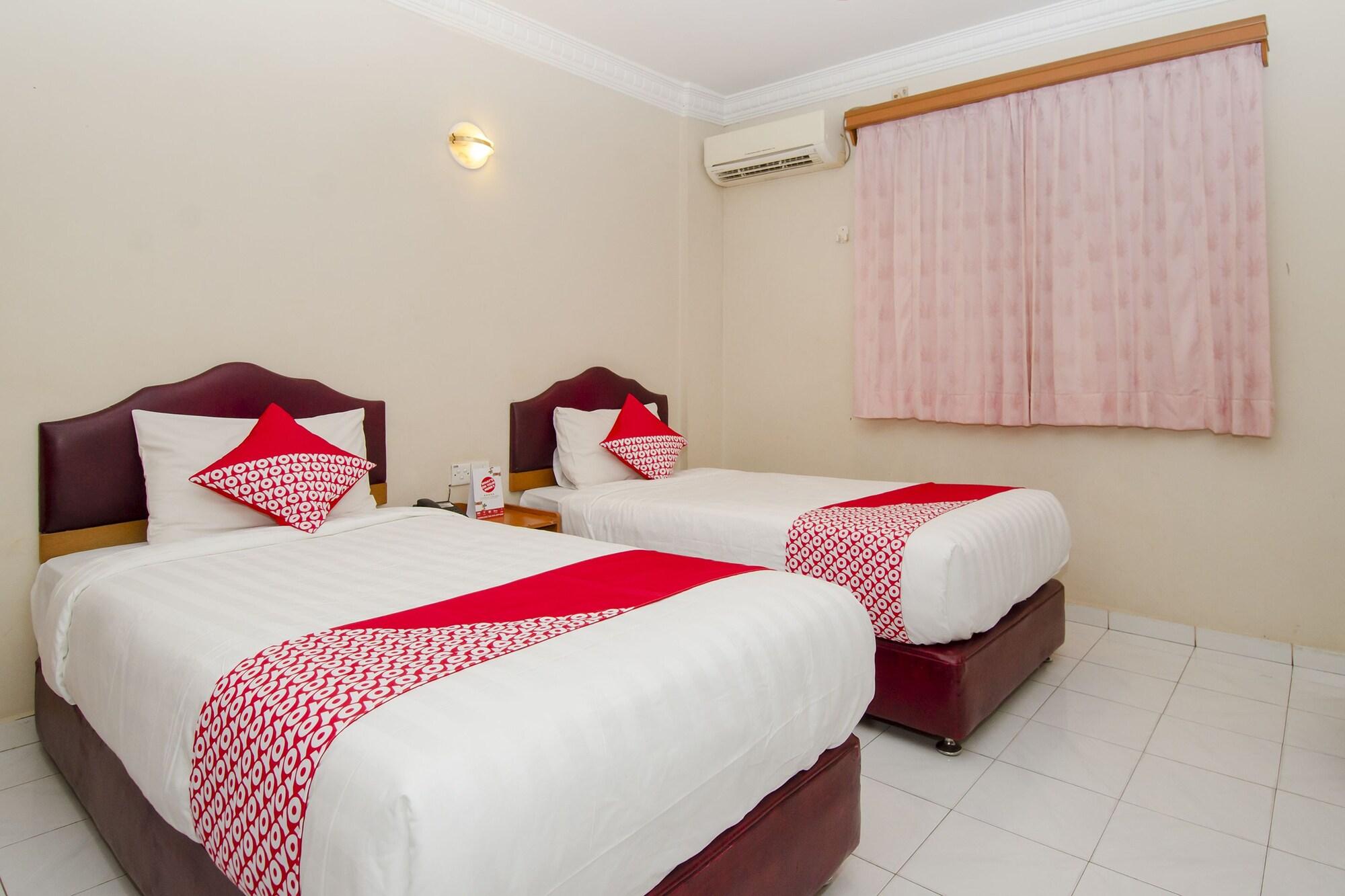 Halim Hotel Tanjung Pinang Eksteriør billede