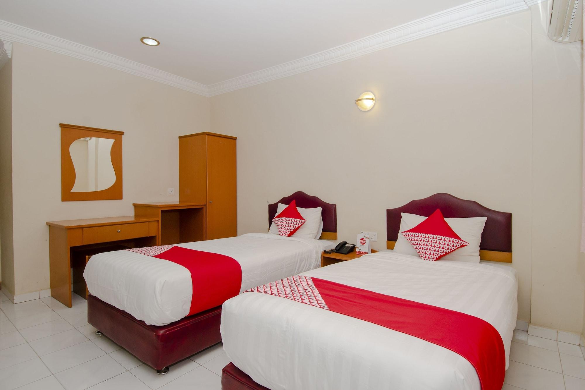 Halim Hotel Tanjung Pinang Eksteriør billede