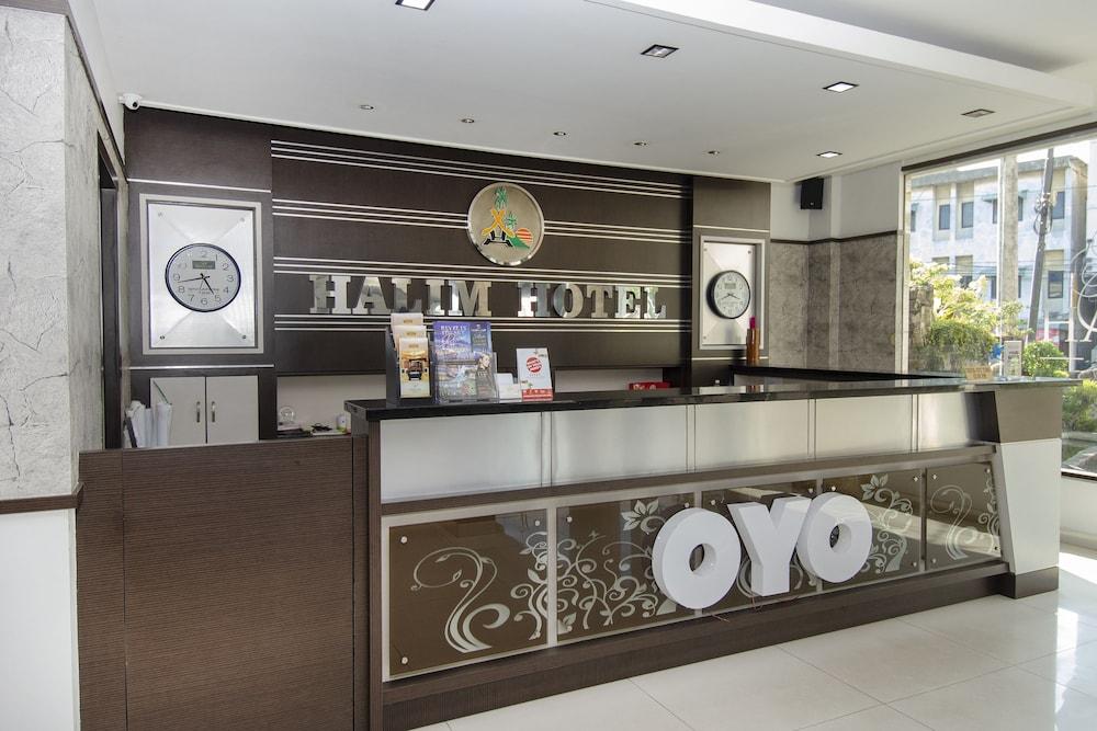 Halim Hotel Tanjung Pinang Eksteriør billede